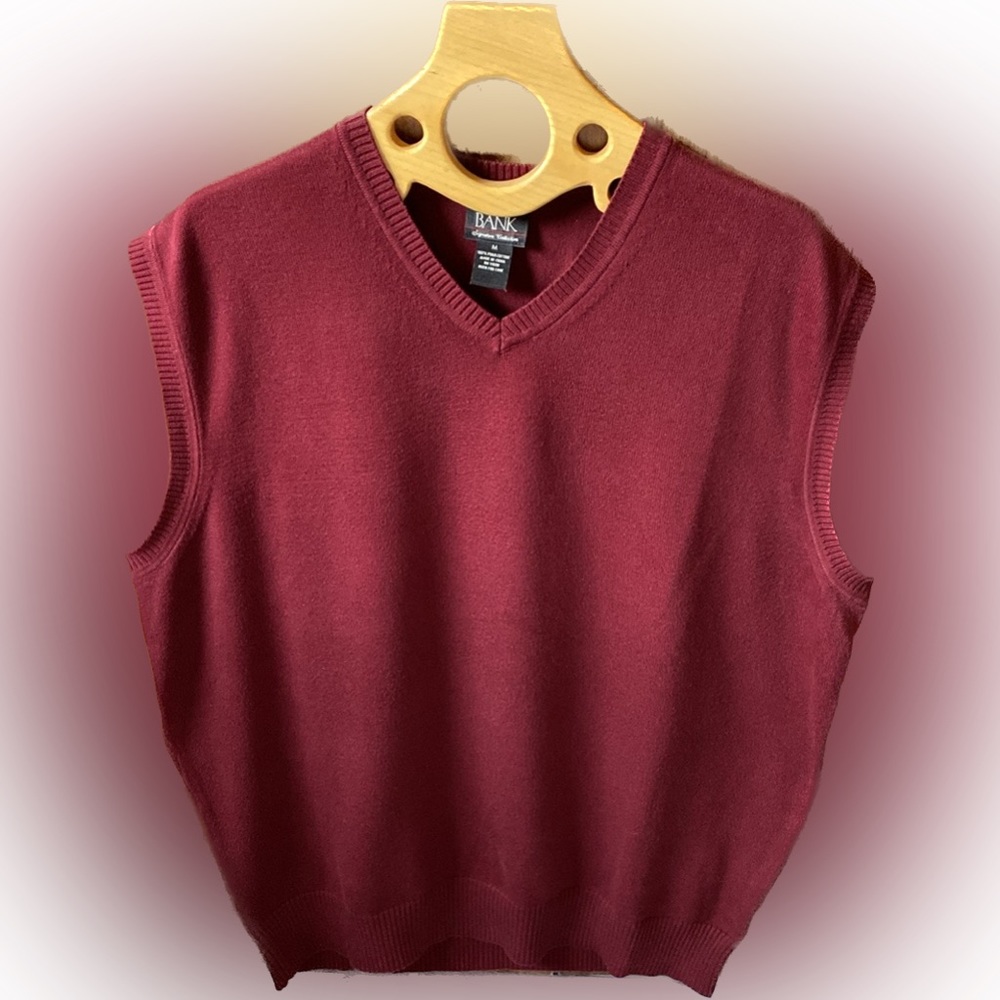 Jos. A. Bank Men’s Sweater Vest, Size M, Dark Red